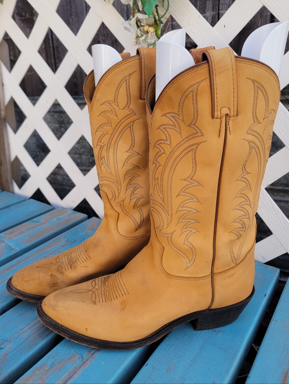 *Rare* Vintage Tony Lama Men's 9.5 D [4] Tan Roughout Cowboy Boots Style 0510